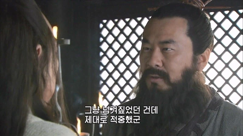 삼국지) 유비가 제갈량을 삼고초려하는동안 조조는_17.webp