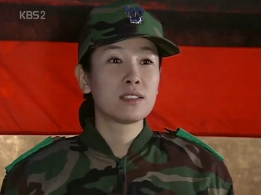 드라마에서 여군 대위를 사랑한 병장_2.webp