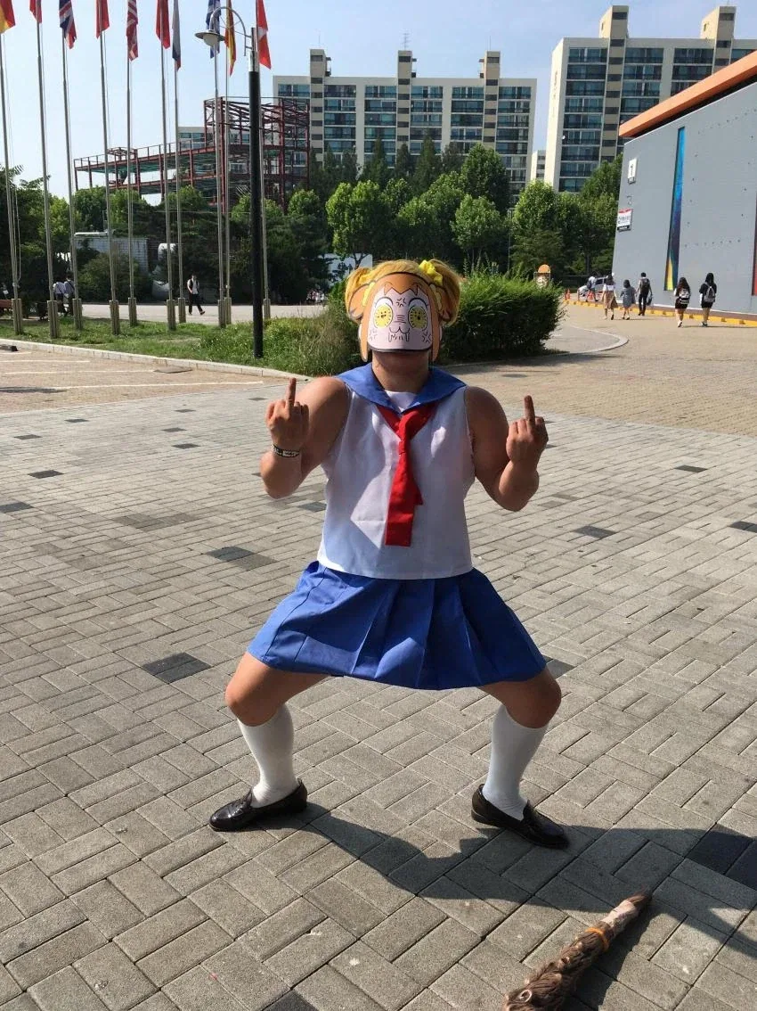여장 코스프레 공약 심리는 근데 이거아니냐_1.webp