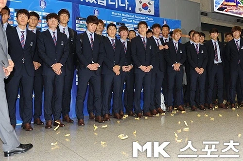 축) 인천공항에서 되풀이 될거 같은거_1.webp