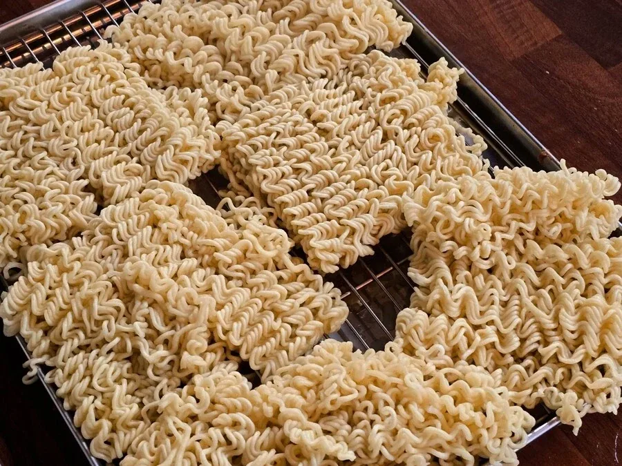 우지파동 당시 삼양라면이 망할 뻔 한 걸 좀 다르게 이해＆납득한 사람.jpg_2.webp