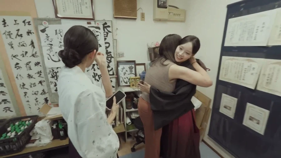 마치 애니메이션 같은 스승과 제자의 재회.jpg_8.webp