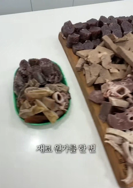 좋은 의미로 정상이 아니라는 혜자 순대집 재료 원가율_1.webp