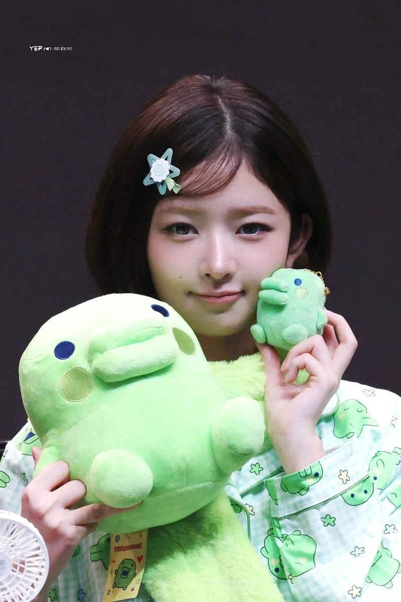 아이브 레이_3.webp