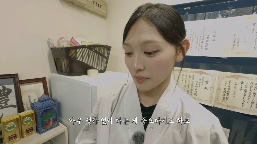 리센느) 못 알아듣는다고 일본어로 꼽주는 미나미_12.webp