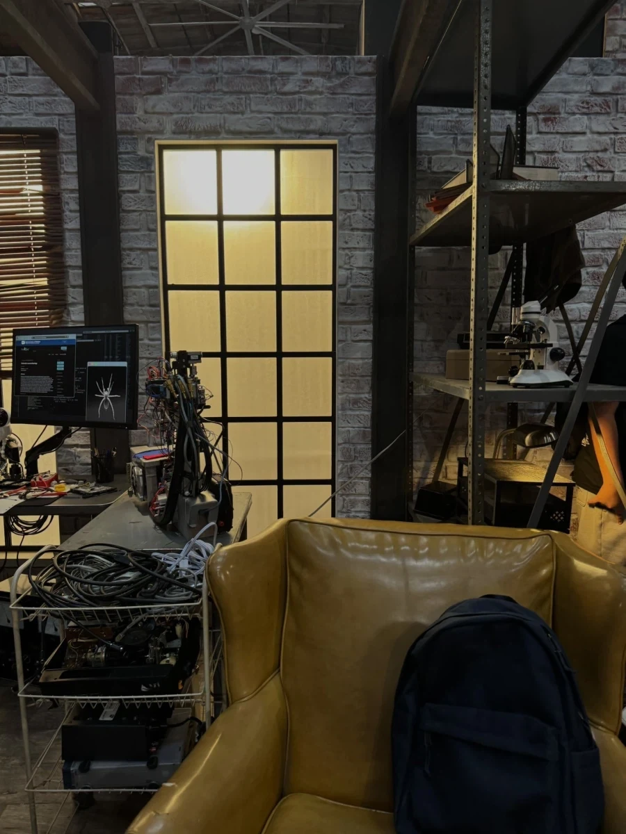 MCU) 브랜드 뉴 데이 피터 아파트 내부_3.webp