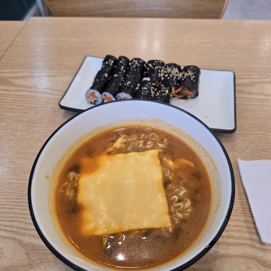 검열짤 올린다_7.webp
