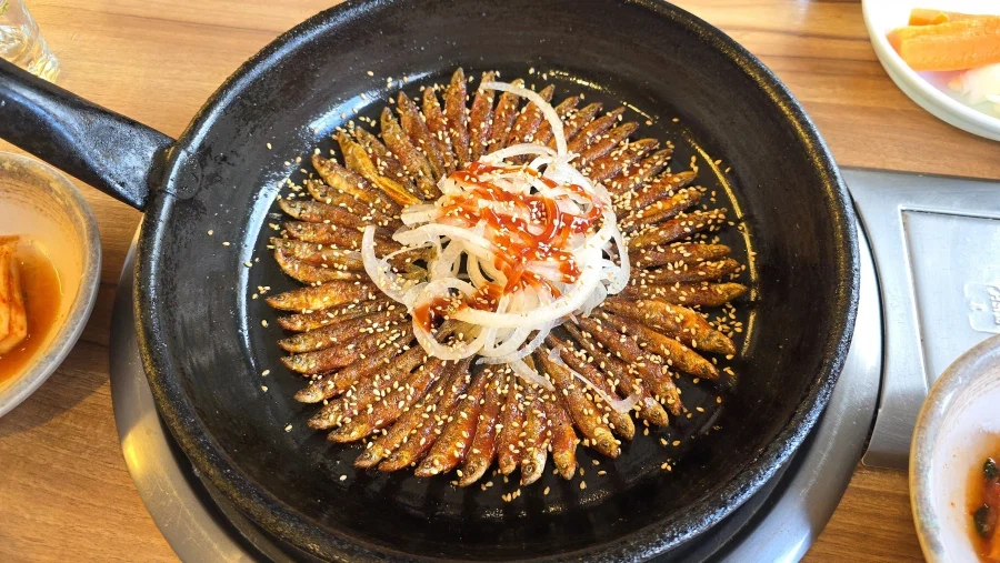 검열짤 올린다_12.webp