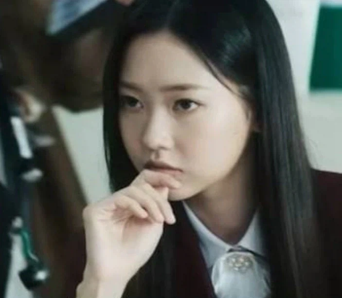 넷플) 참교육.. 4화 양아치 여고생편도 재밋음_2.webp