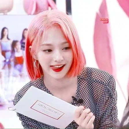 사회생활 할 때 피하게 되는 부류 중 하나 txt_1.webp
