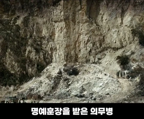 배우가 한번 해보고 포기한 영화 장면.jpg_3.webp