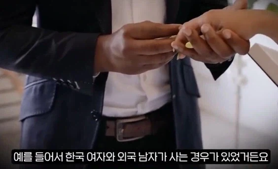 흑인 귀신은 왜 없음?_1.webp