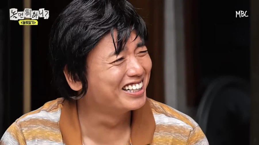 대뜸 사람이냐고 묻는 유재석_7.webp