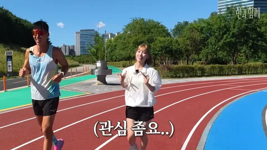 드디어 단독 게스트 섭외까지 받게 된 리센느 메이.jpg_25.webp