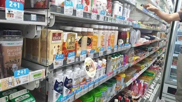 외국 관광객들이 와서 놀란다는 한국의 편의점 시스템_2.webp