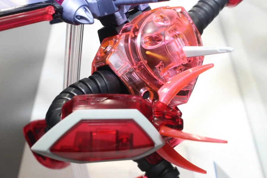HGCE 1/144 즈고크 시드 프리덤 Ver 클리어 컬러 도쿄점 전시 사진 2_16.webp
