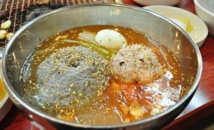 여름철 은근 호불호갈리는 조합_1.webp