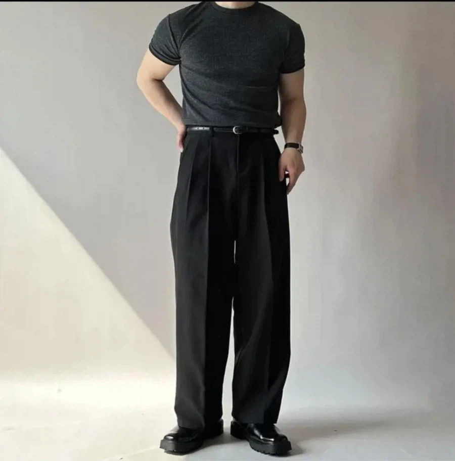 요새 번화가에서 유행한다는 패션_3.webp