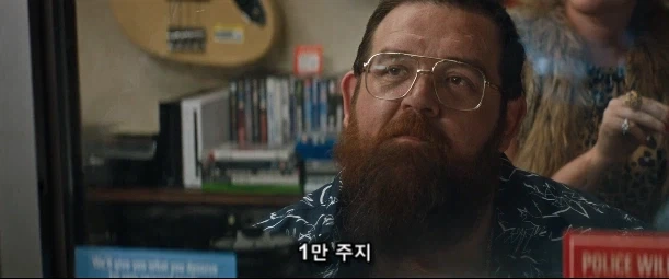 절대로 사연 팔이와 동정심 유발 작전을 써선 안 되는 장소_15.webp