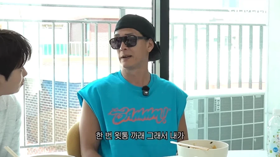 자넷 잭슨 뮤직비디오에 출연했던 쭈니형_25.webp