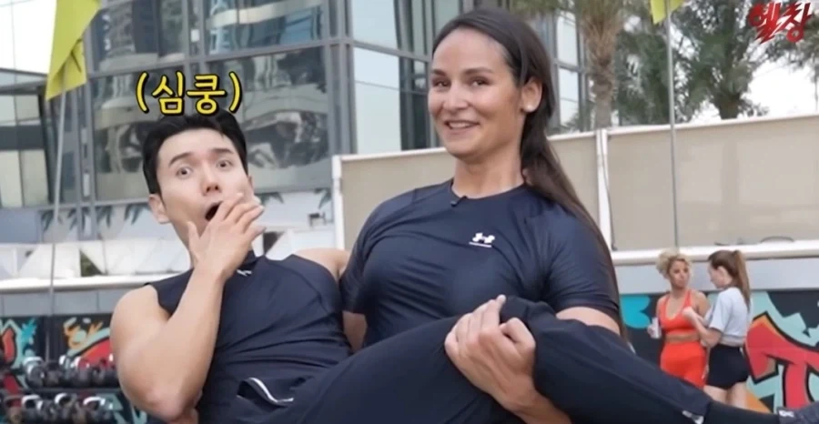 194cm 100kg 눈나_33.webp