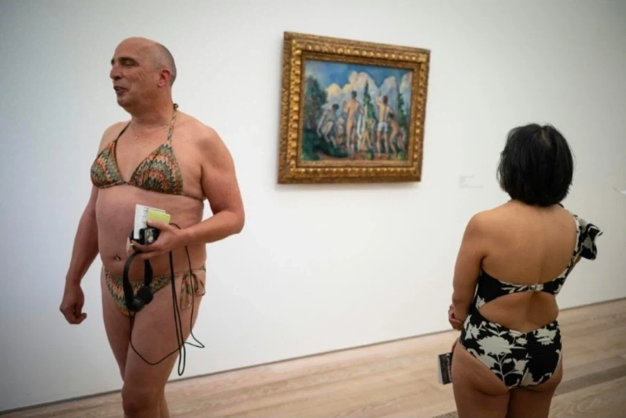 비키니 입으면 입장료가 공짜_1.webp