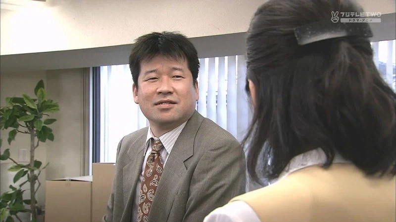 첫날부터 차 심부름을 시키는 남초 회사에 입사한 여직원_18.webp