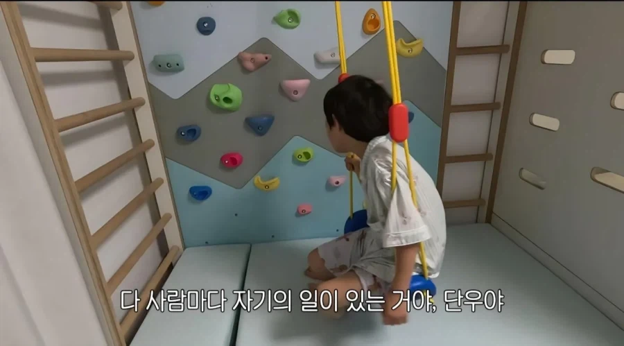 학교 가기 싫다는 아들 훈육하는 개그맨.jpg_15.webp