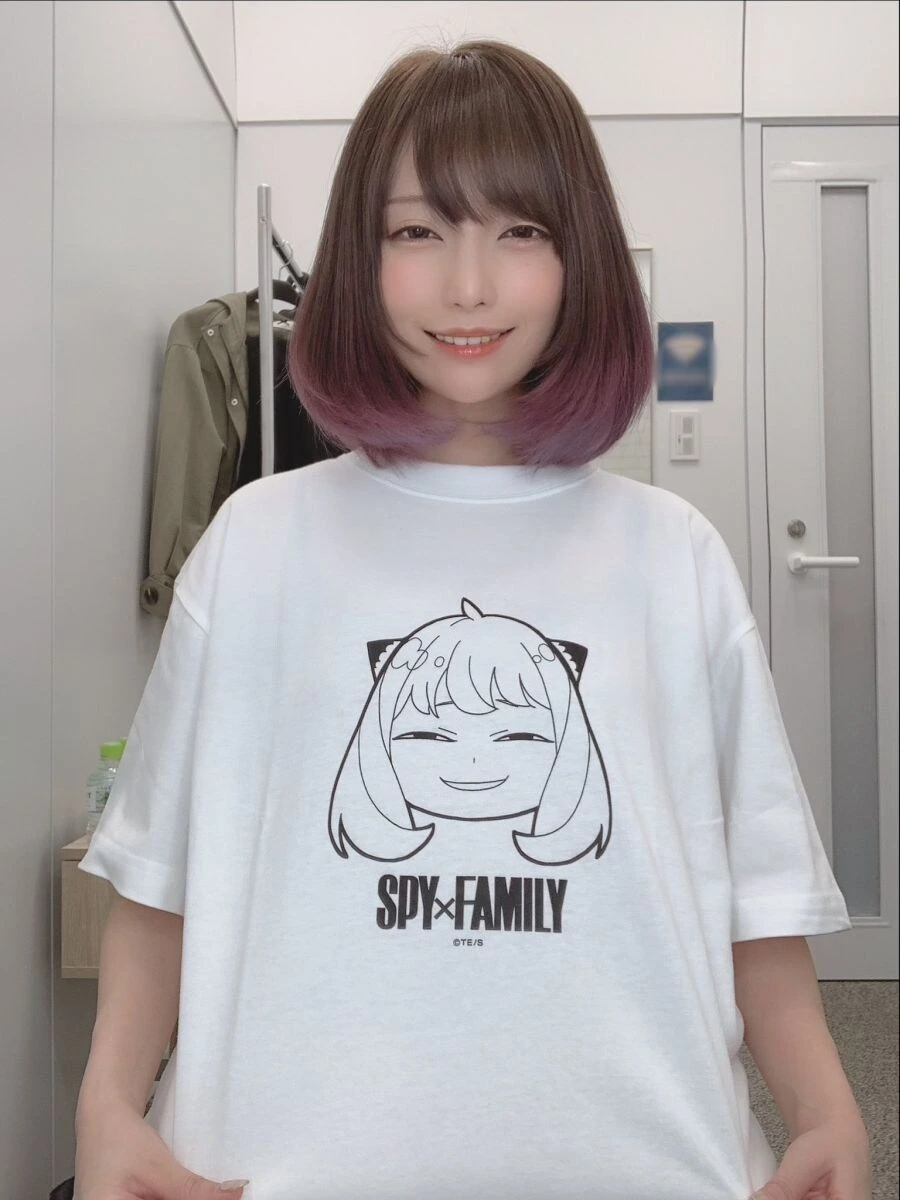 만화에서만 지을 수 있는 표정이라 생각했는데.jpg_1.jpg