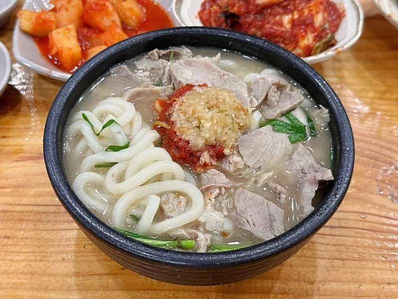 홍콩반점 부울경 신메뉴 비슷한게 현지 이미 있네_3.webp