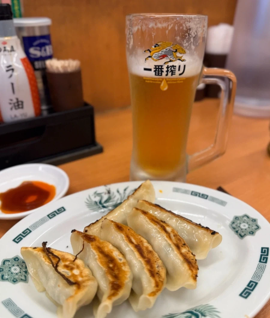 맛있다는 일본 특유의 군만두.._5.webp