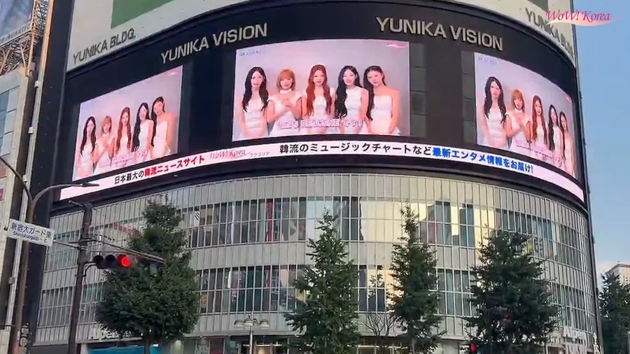 일본 신주쿠 대형 전광판의 리센느_1.webp