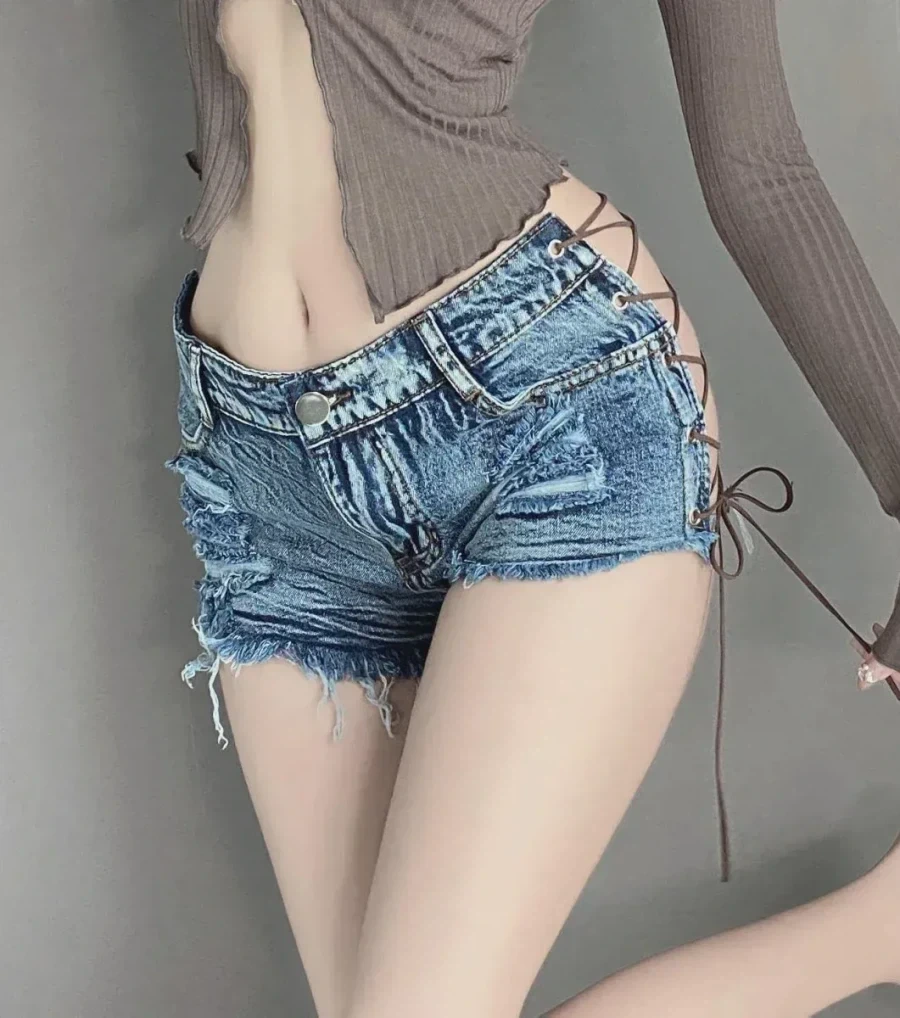 일본에서 유행중인 핫팬츠_1.webp