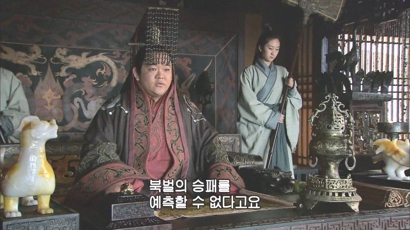 제갈량 : 유선종양같은 네놈이 뭘 안다고 떠드는거냐._22.webp