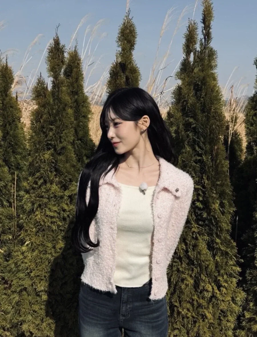 의외로 여친짤 장인이라는 리센느 멤버.jpg_1.webp