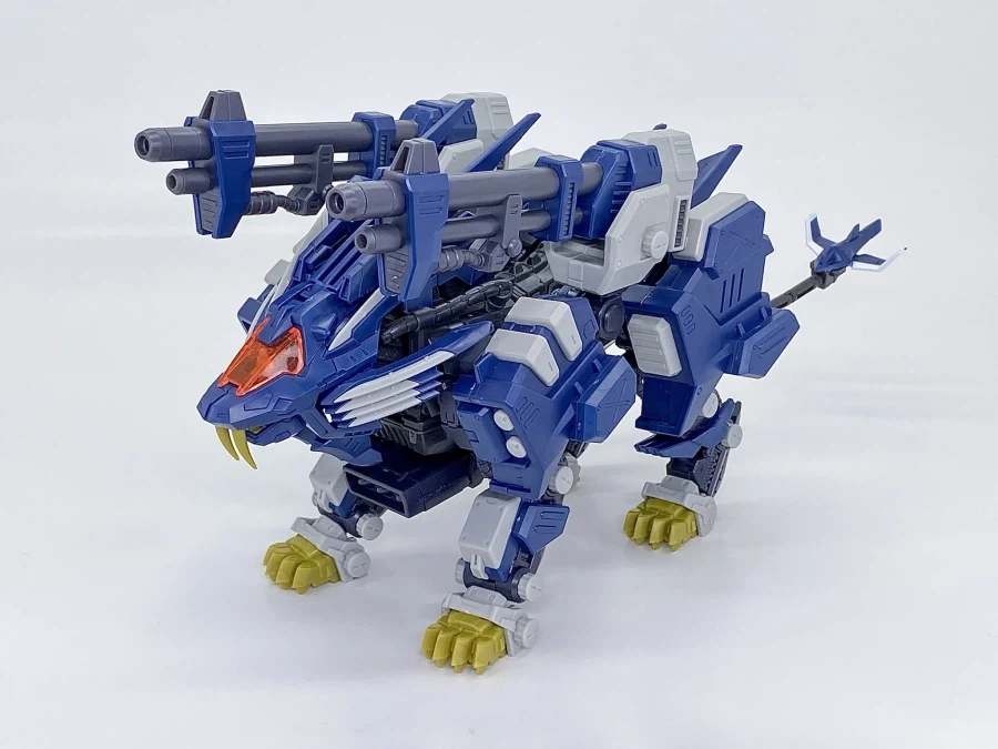[타카라토미] RMZ 1/100 블레이드 라이거 판처(ZBF) 컬러 비교 이미지_1.webp