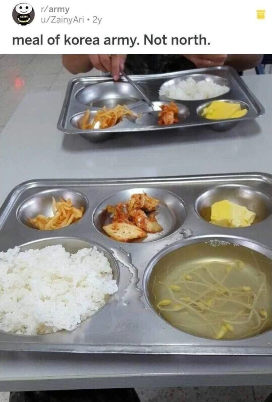 군대 짬밥 잘나오는데.. 외국인 녀석 이상한걸 퍼뜨리고잇음_1.webp