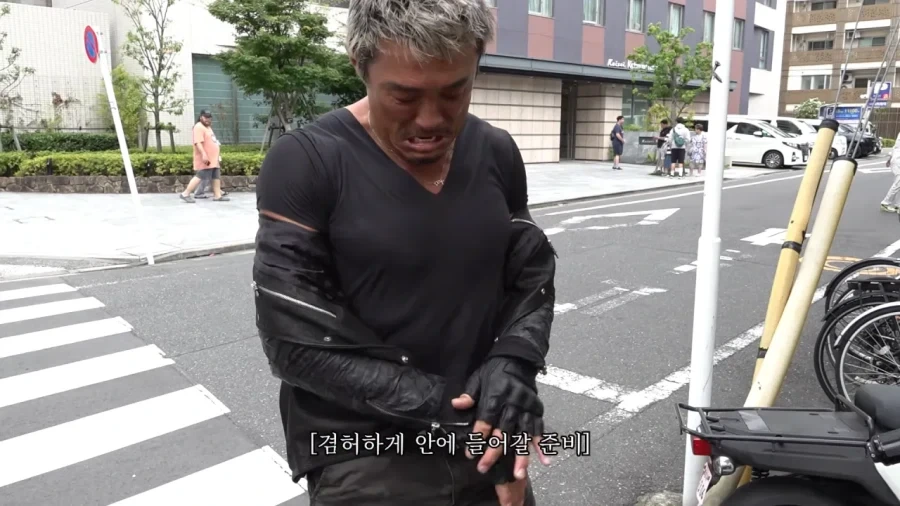 하수구에 에어팟 떨어트린 추성훈_14.webp