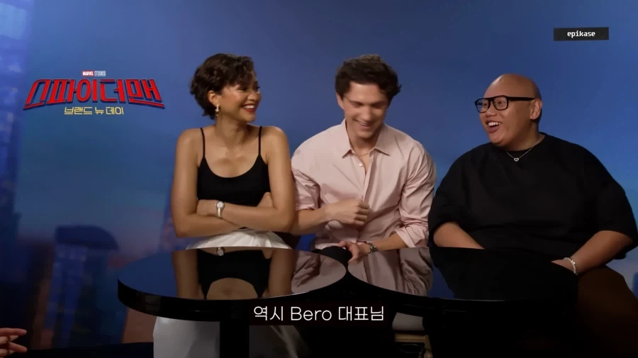 에픽하이에게 좋은 술 추천 해주는 톰 홀랜드_14.webp