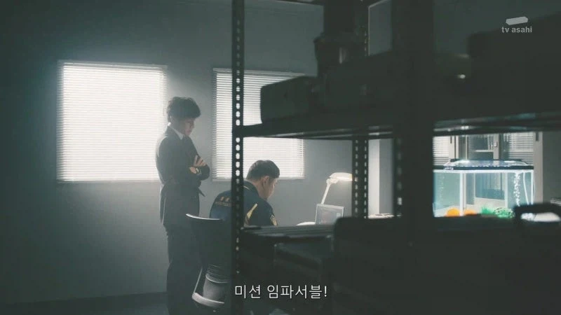 장물을 리뷰하던 유투버의 정체_1.webp