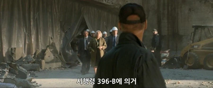 MCU) 이 새키들 대체 뭔데 어깨에 힘주고 다니냐_2.webp