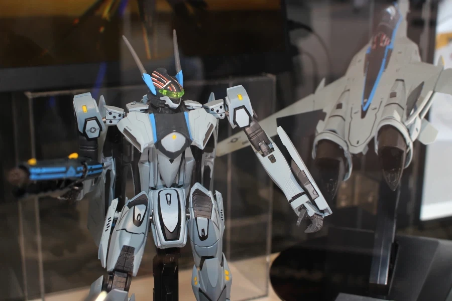 [반다이] DX 초합금 VF-25 메사이어 발키리 탑건 매버릭 Ver 전시 2_2.webp