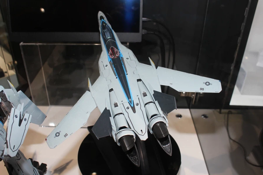 [반다이] DX 초합금 VF-25 메사이어 발키리 탑건 매버릭 Ver 전시 2_6.webp