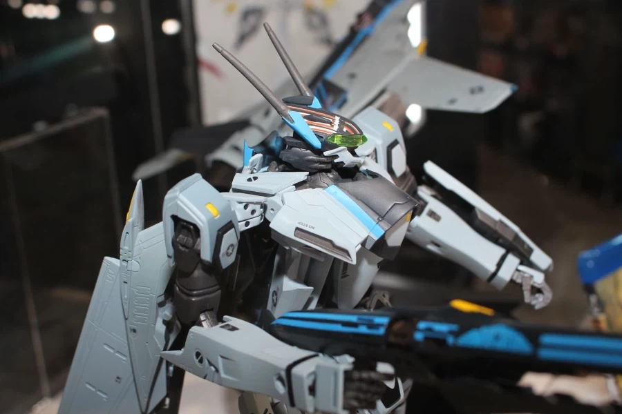 [반다이] DX 초합금 VF-25 메사이어 발키리 탑건 매버릭 Ver 전시 2_8.webp
