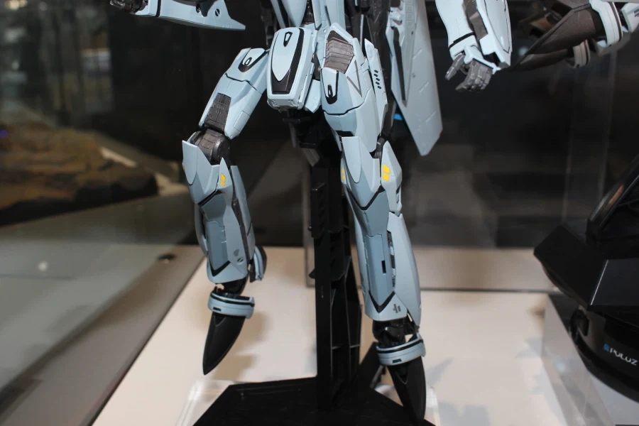 [반다이] DX 초합금 VF-25 메사이어 발키리 탑건 매버릭 Ver 전시 2_12.webp