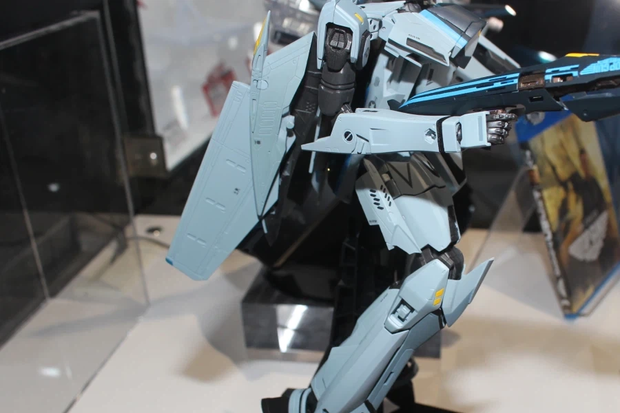 [반다이] DX 초합금 VF-25 메사이어 발키리 탑건 매버릭 Ver 전시 2_15.webp