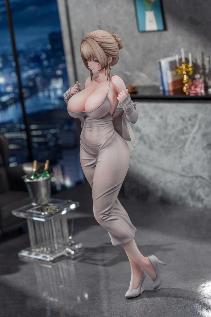 9만6천원짜리 피규어_13.webp