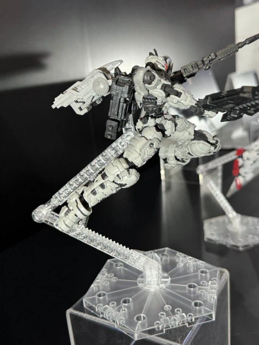 HG 1/144 건담 헬릭스 태국 전시 사진_2.webp