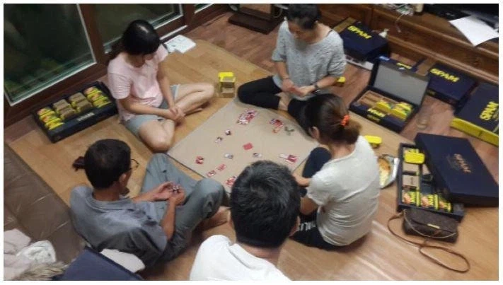 명절때만 가능한 판돈_1.webp