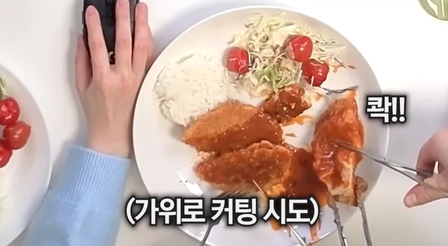 트릭컬)로네 성우 불러놓고 한 끔찍한 고문.jpg_32.webp